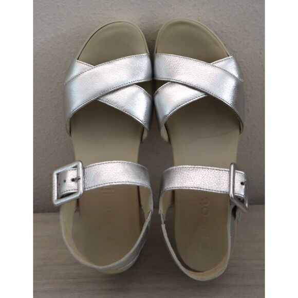 Naot 123102-BA9 Women Sz 39 US 8M Silver Soft Leather Elite Heeled Sandals - Picture 2 of 13